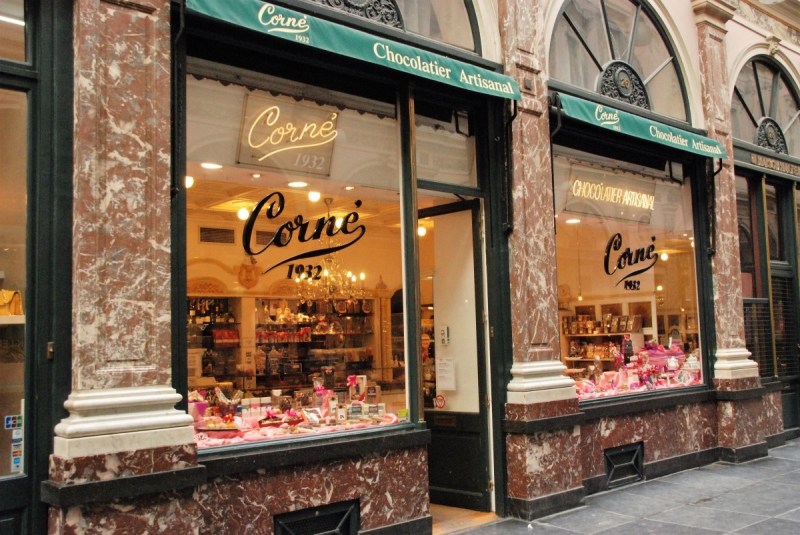 chocolaterie-FONTAN-min_chocolate_chocolaterie_shop_luxury_chic_gallery_brussels_belgium-558146